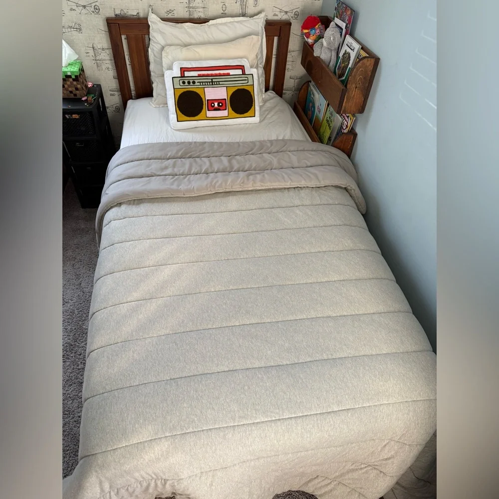 Pillowfort purchased new
